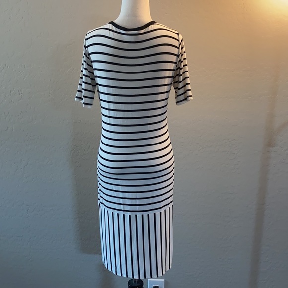 Lularoe dress size Medium - Picture 4 of 8